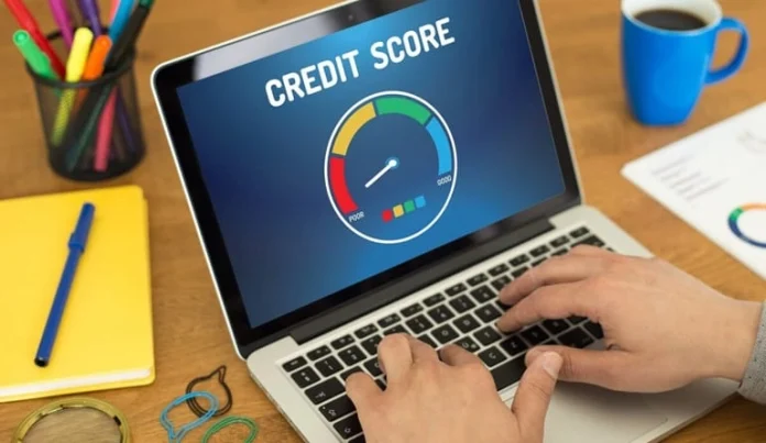 Credit score tracking