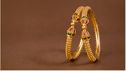 Read more about the article Where to Purchase Gold at Today’s Best Rate in Ahmedabad?